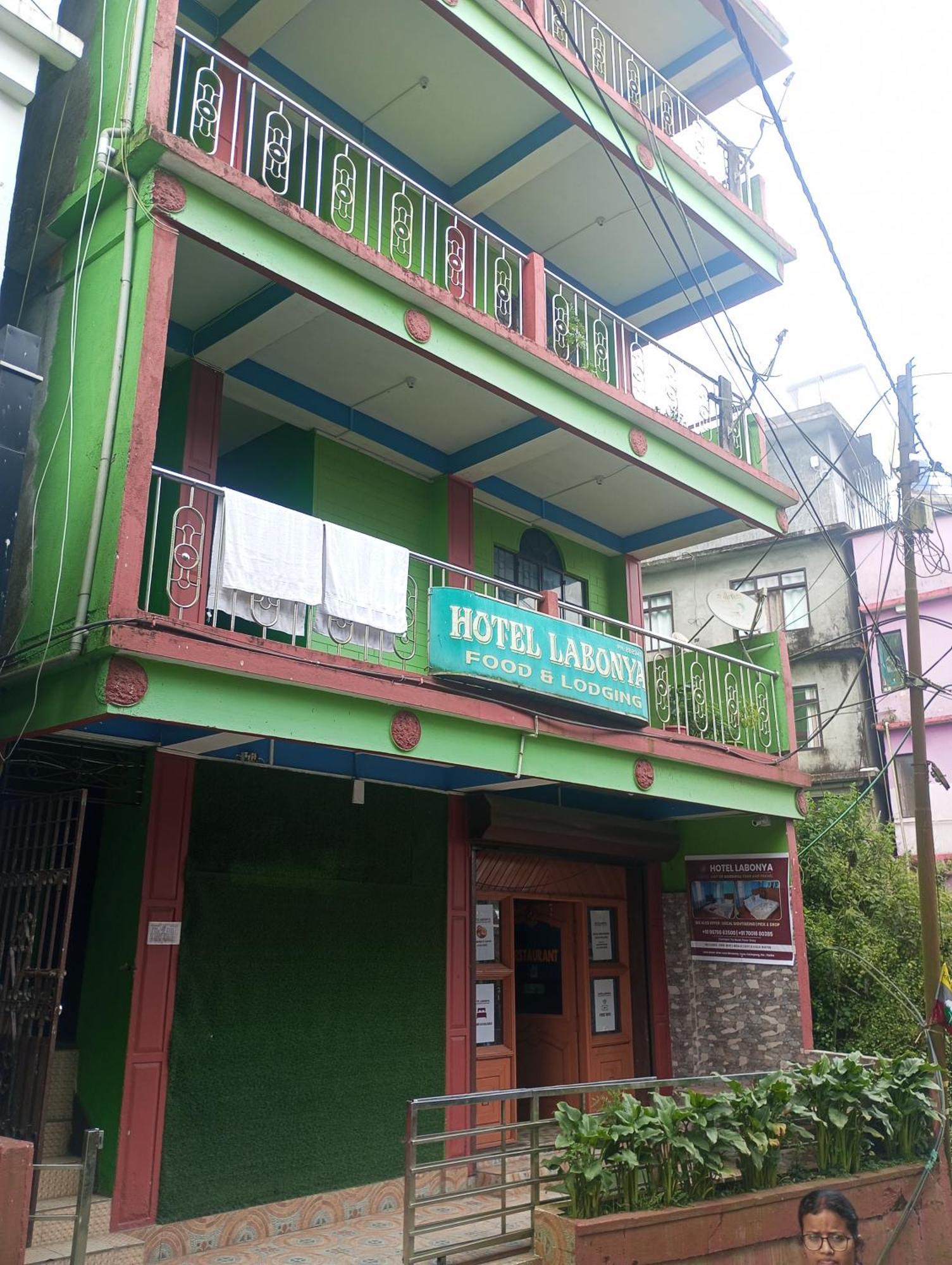 Hotel Labonya Lava Exterior photo